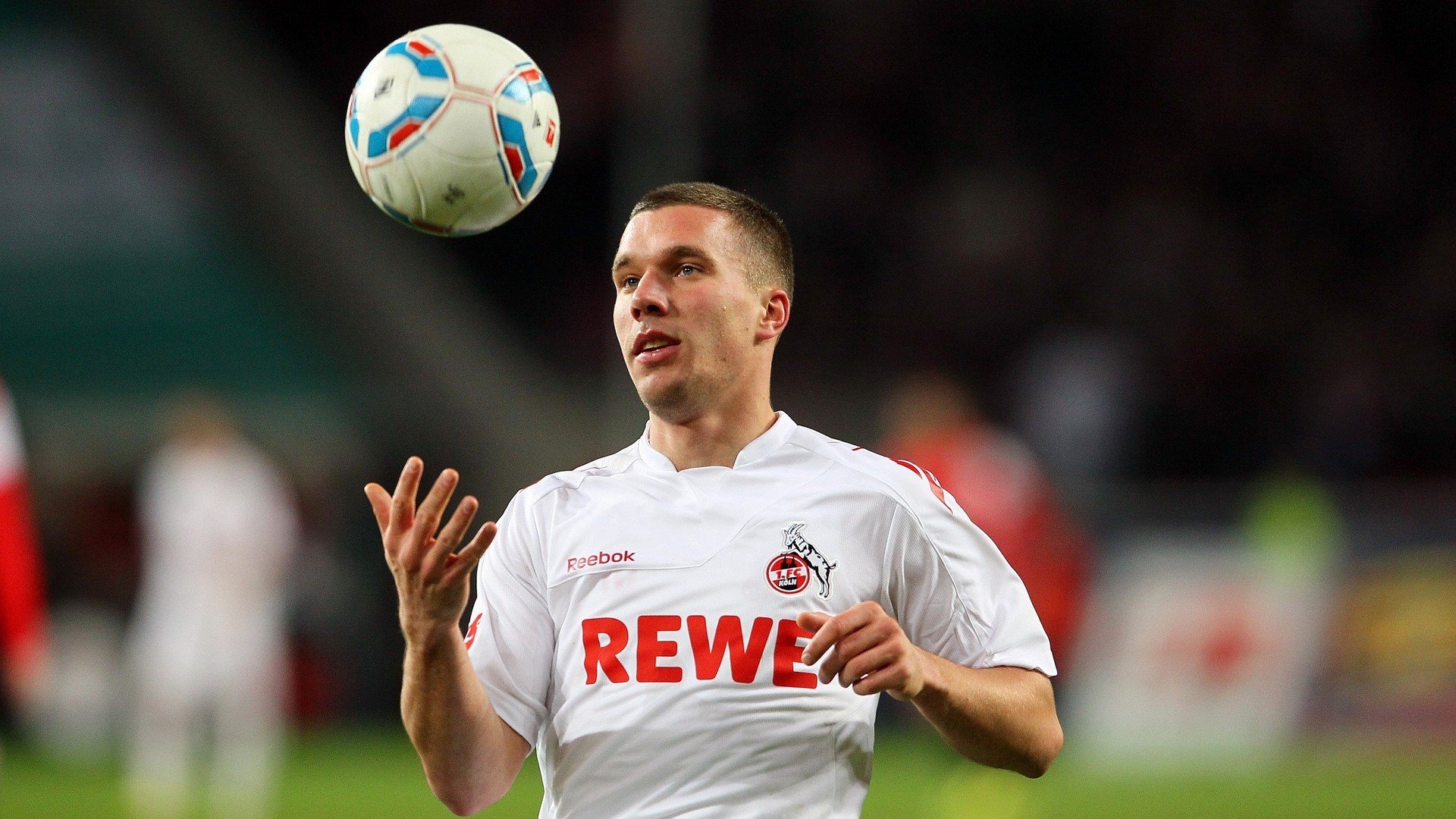 开云体育备用链接-利物浦欧冠逐步逼近最佳状态，目标冠军